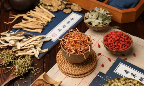 山慈菇炮制方法-炮制山慈菇的功效网 - 为你提供炮制山慈菇的功效和作用、炮制山慈菇的功效和作用